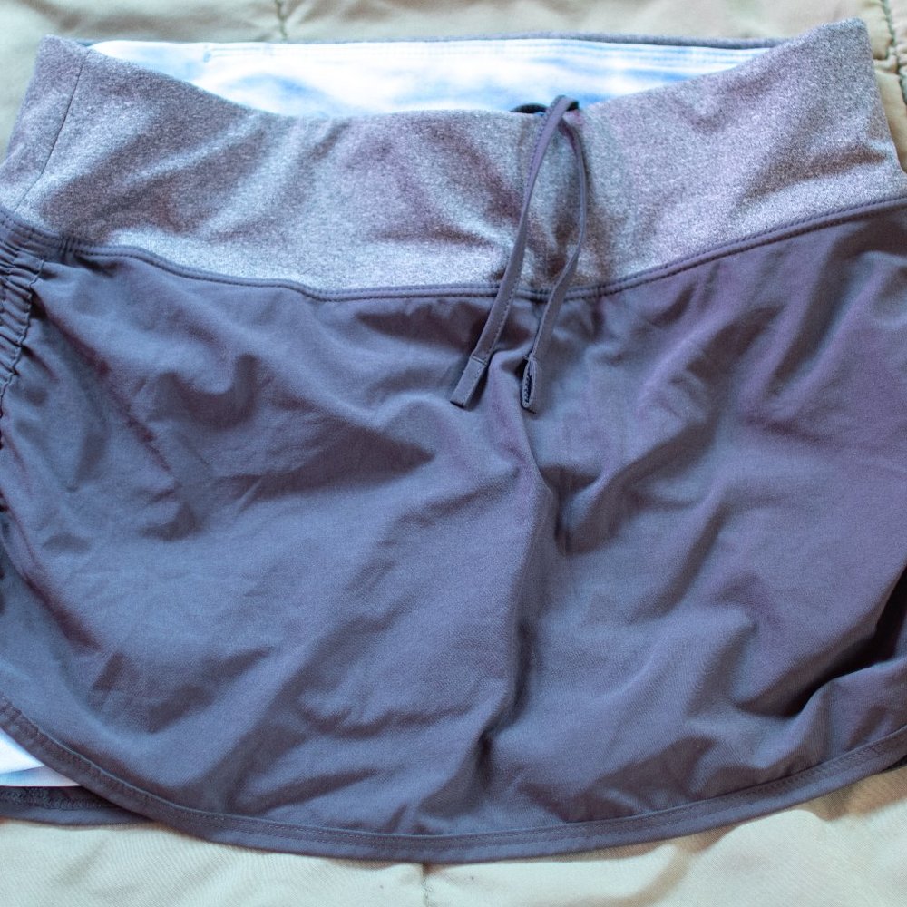 Nike athletic skirt, sinched sides